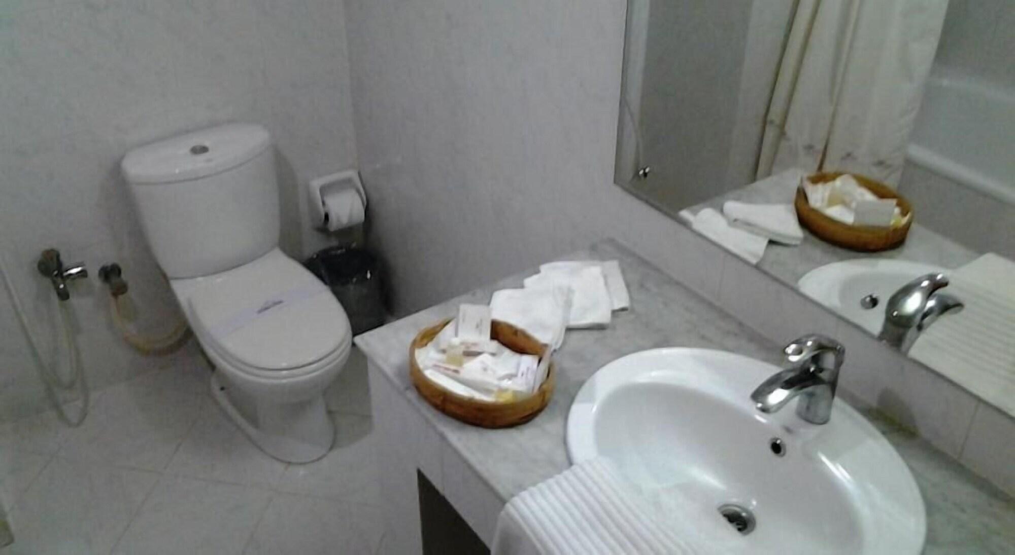 Hotel Victory - Best In City Center Dhaka Eksteriør billede